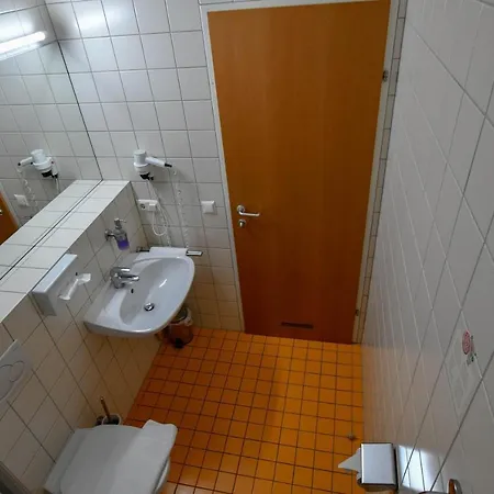 Motel55 - Nettes Mit Self Check-in In Villach, Warmbad * Villach